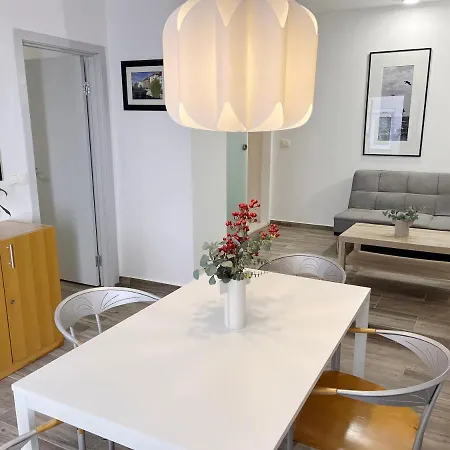 Renovated City Center Apt End Of Sept 23 Apartman